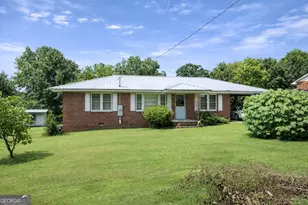 72 Bell St, Hartwell, GA 30643 - Photo 1