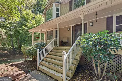 4162 Riverdale Drive, Snellville, GA 30039 - Photo 5
