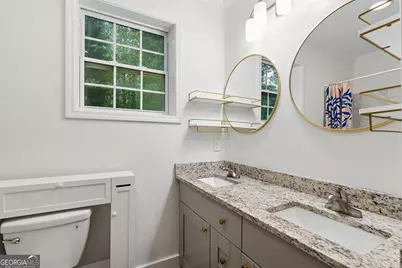 2533 Romain Way, East Point, GA 30344 - Photo 25
