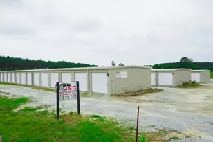 253 J R Fordham Rd, Dublin, GA 31021 - Photo 1