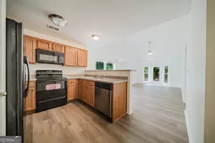 457 Colonial Walk, Woodstock, GA 30189 - Photo 5
