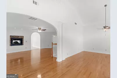 25 Walnut Lane, Covington, GA 30014 - Photo 5