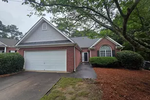 120 Cloverwood Dr, Fayetteville, GA 30215 - Photo 1