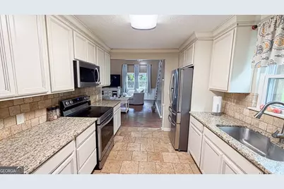 11 Edgewater Court, Griffin, GA 30223 - Photo 45