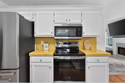 4155 Gables Place, Buford, GA 30519 - Photo 11