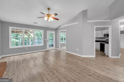 271 Jackson Park Drive, Hoschton, GA 30548 - Photo 13