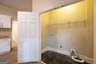 1161 Indale Pl SW, Atlanta, GA 30310 - Photo 19