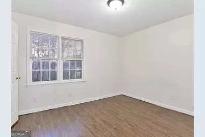 123-125 Curtis Road, Lawrenceville, GA 30046 - Photo 9