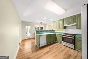 81 Valley Rd, Colbert, GA 30628 - Photo 13