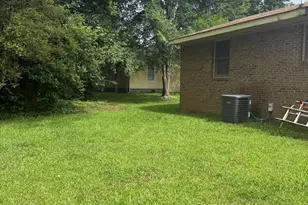 157 McDonough St, Rutledge, GA 30663 - Photo 31
