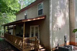 70 Park St, Lavonia, GA 30553 - Photo 7