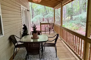 70 Park St, Lavonia, GA 30553 - Photo 9