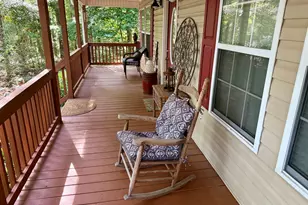 70 Park St, Lavonia, GA 30553 - Photo 11