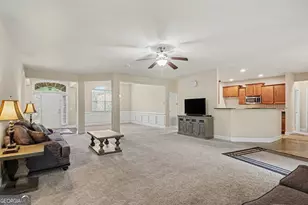1024 Yorkshire Dr, Griffin, GA 30223 - Photo 3