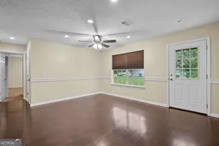 255 Ratcliffe Rd, Brunswick, GA 31523 - Photo 9