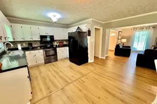 758 S Cherokee Rd, Social Circle, GA 30025 - Photo 13