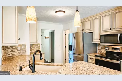 1881 Flowering Drive, Grayson, GA 30017 - Photo 5