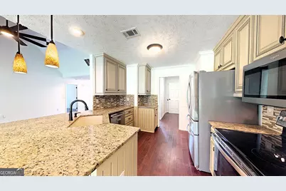 1881 Flowering Drive, Grayson, GA 30017 - Photo 17