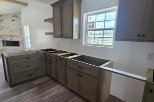 27 Elmwood Ln, Baxley, GA 31513 - Photo 9
