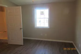 220 S Mulberry St, Statesboro, GA 30458 - Photo 3