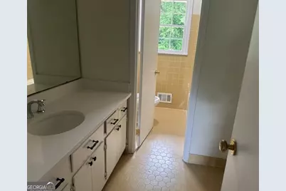 110 Thomas Street, Griffin, GA 30224 - Photo 9