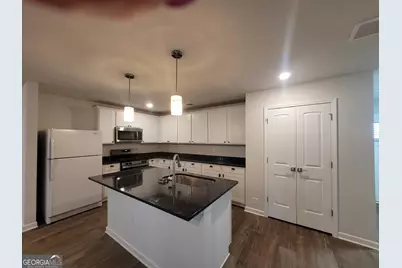 220 River Meadow Drive, Lagrange, GA 30241 - Photo 3