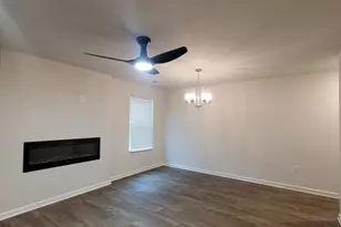 220 River Meadow Dr, Lagrange, GA 30241 - Photo 5