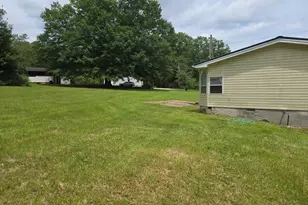 4855 Hwy 115, Clarkesville, GA 30523 - Photo 5