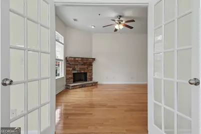 31 Thomaston Street, Newnan, GA 30263 - Photo 17