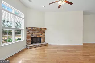 31 Thomaston St, Newnan, GA 30263 - Photo 19