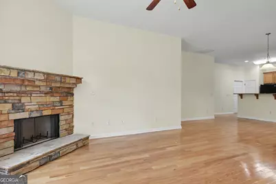 31 Thomaston Street, Newnan, GA 30263 - Photo 21
