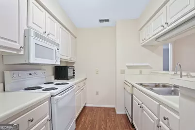 12300 Apache Avenue #APT 319, Savannah, GA 31419 - Photo 11