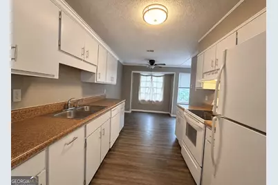 6354 Shannon Parkway #14F, Union City, GA 30291 - Photo 9