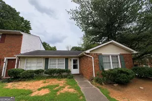 6354 Shannon Pkwy, Union City, GA 30291 - Photo 1