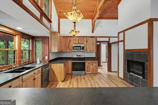 996 Crestview Dr, Otto, NC 28763 - Photo 9