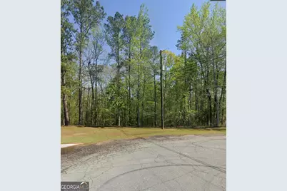 199 Pineway Drive SE, Milledgeville, GA 31061 - Photo 1