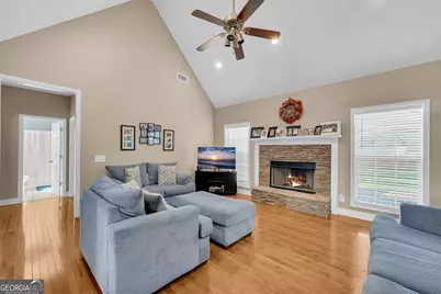 55 Smith Street, Royston, GA 30662 - Photo 5