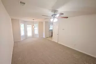 220 Fox Creek Blvd, Woodstock, GA 30188 - Photo 3
