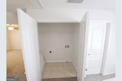 220 Fox Creek Boulevard, Woodstock, GA 30188 - Photo 13