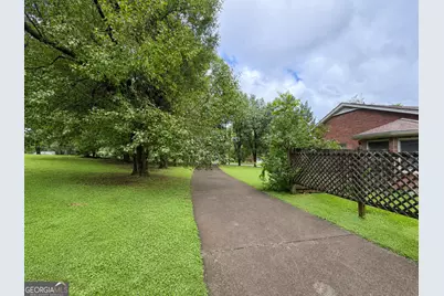 677 Bankshire Drive, Suwanee, GA 30024 - Photo 27