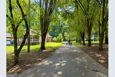 677 Bankshire Drive, Suwanee, GA 30024 - Photo 25