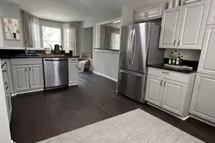 5356 Biffle Rd, Stone Mountain, GA 30088 - Photo 3