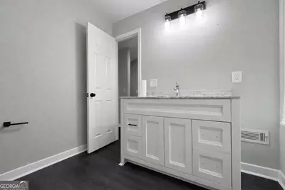 5356 Biffle Road, Stone Mountain, GA 30088 - Photo 15