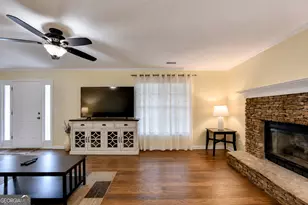 994 Bay Ridge Dr, Lawrenceville, GA 30045 - Photo 15