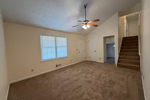 734 Marthas Dr, Lawrenceville, GA 30045 - Photo 3