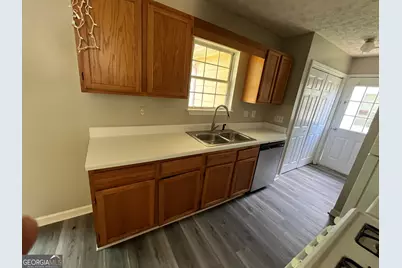 138 Crystal Brook, Griffin, GA 30223 - Photo 9