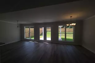 214 Lake Meadows Dr, Winder, GA 30680 - Photo 3