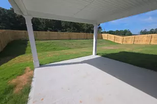 214 Lake Meadows Dr, Winder, GA 30680 - Photo 13
