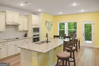 1202 Knowles Alley, Griffin, GA 30224 - Photo 5