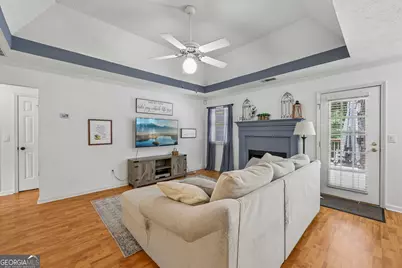 120 Carriage Gate Drive, Sharpsburg, GA 30277 - Photo 5